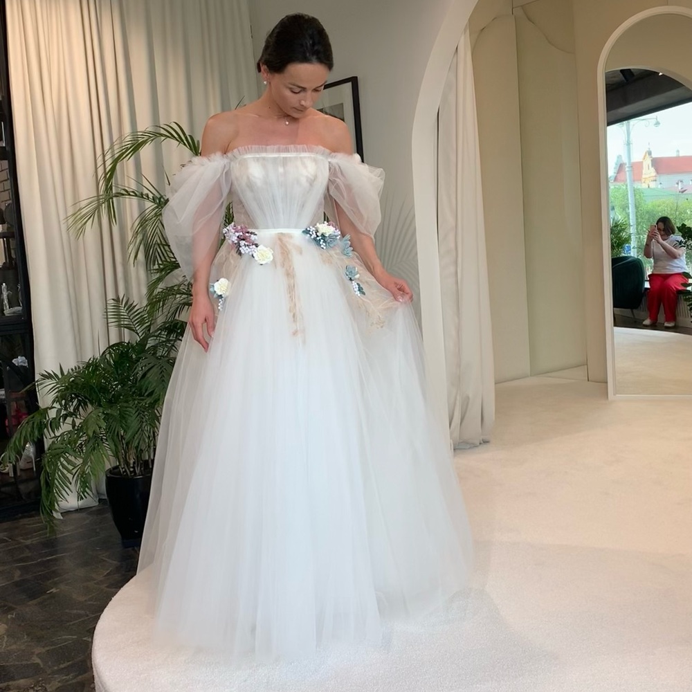 Rara Avis Levi Wedding Dress